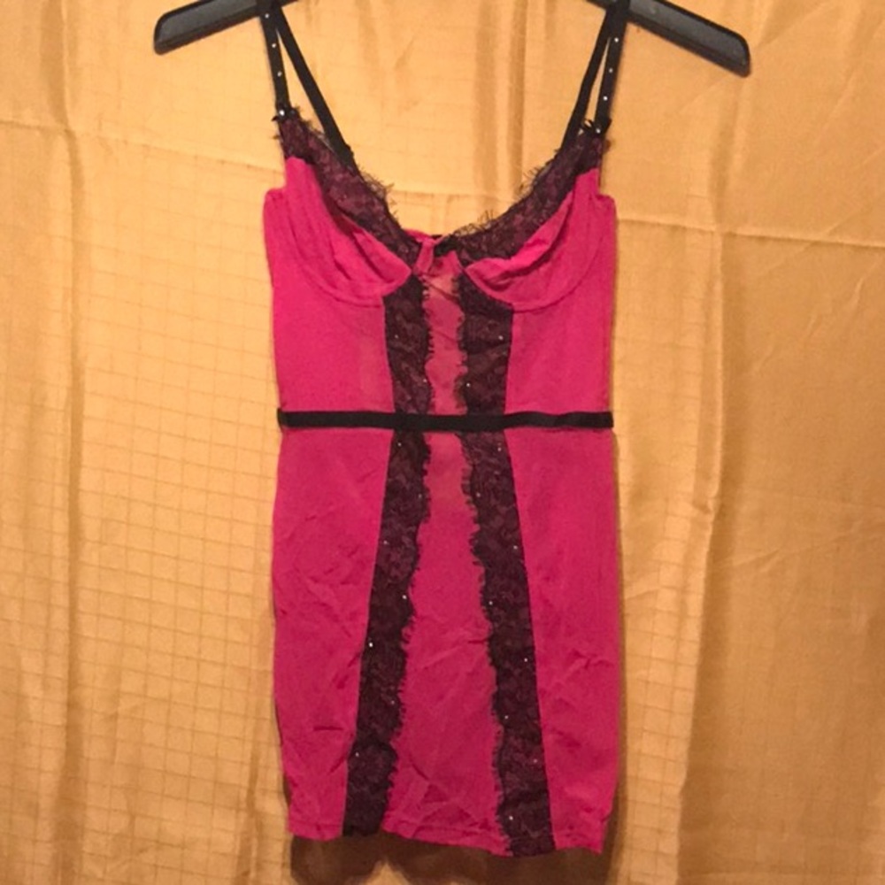 Frederick’s of Hollywood Fuchsia Babydoll, NWOT